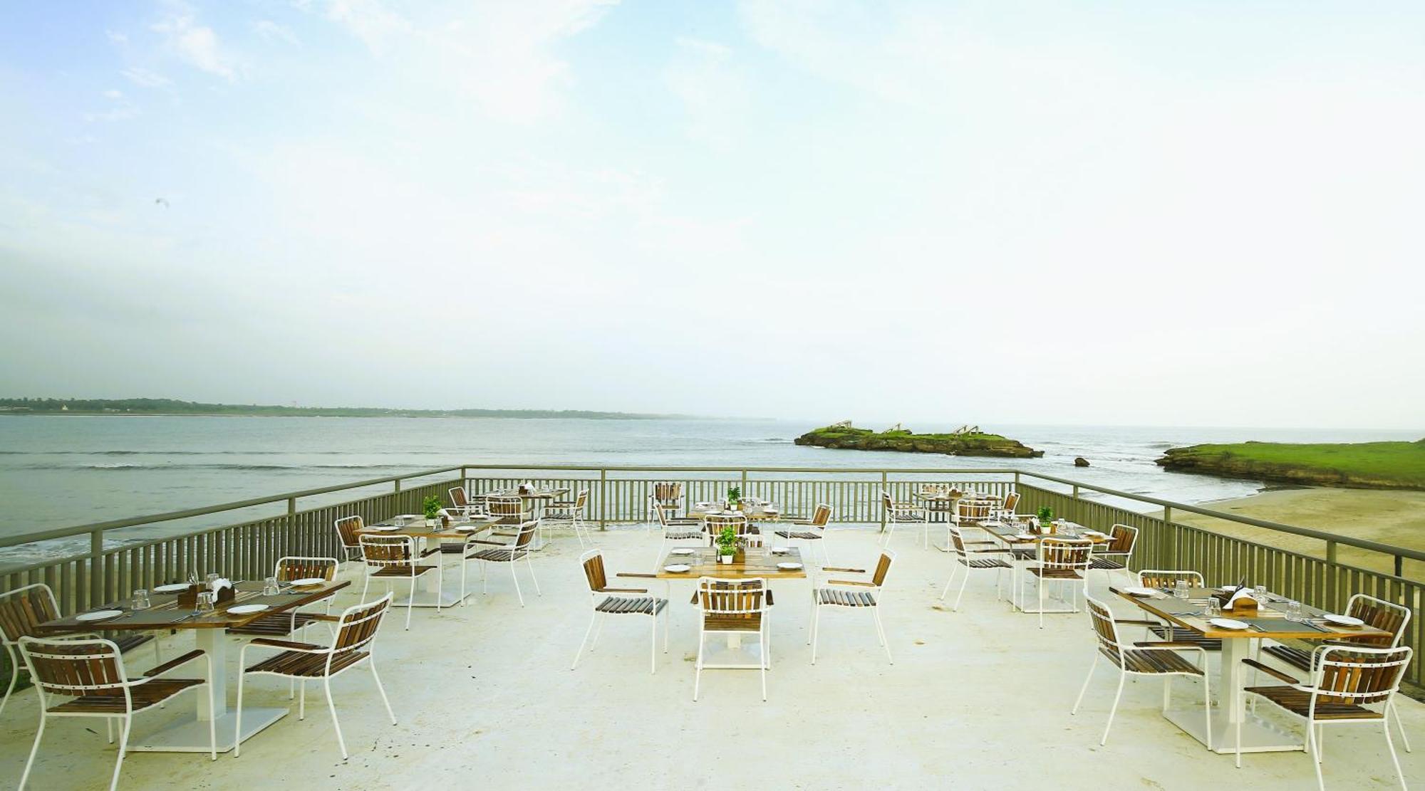 Kamnath Zinc Journey By The Fern, Diu Hotel Екстериор снимка
