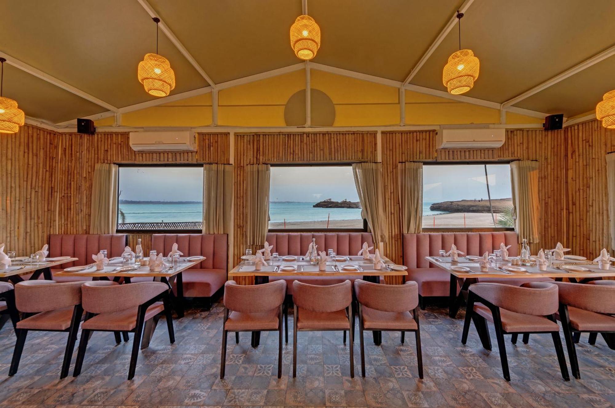 Kamnath Zinc Journey By The Fern, Diu Hotel Екстериор снимка
